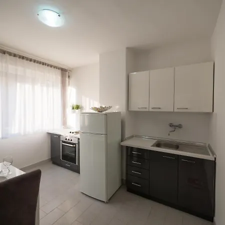 Gin Apartman Zadar Exterior photo